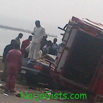 third mainland bridge auto accident 