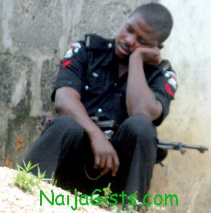 nigerian police sleeping on duty