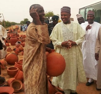 nigerian governor clay pot residents