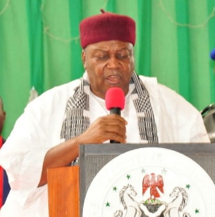 taraba governor makes youths millionaires