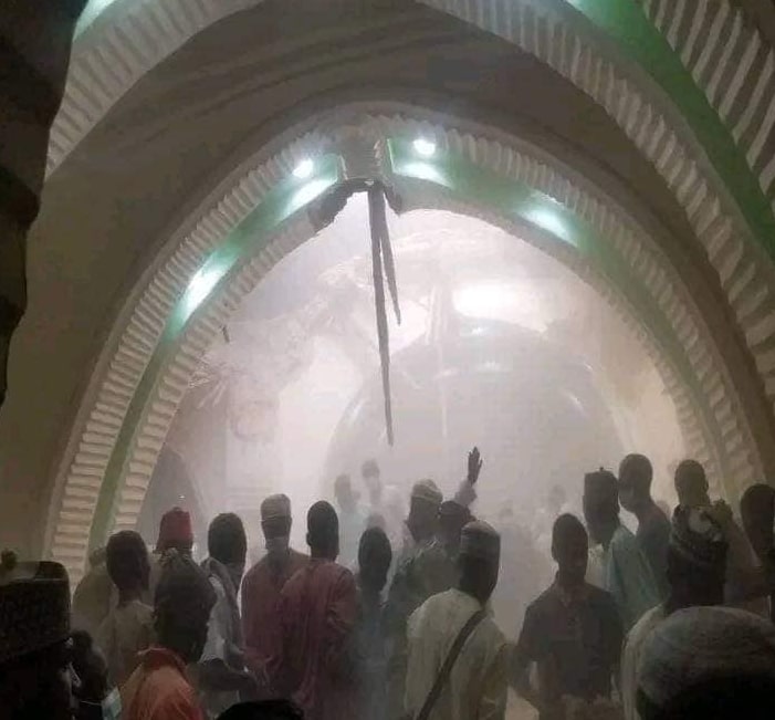 150 year old mosque collapses zaria kaduna